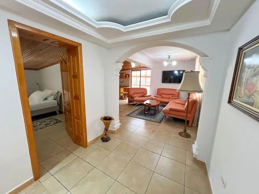 Villa Vila Tirana 98 Albania