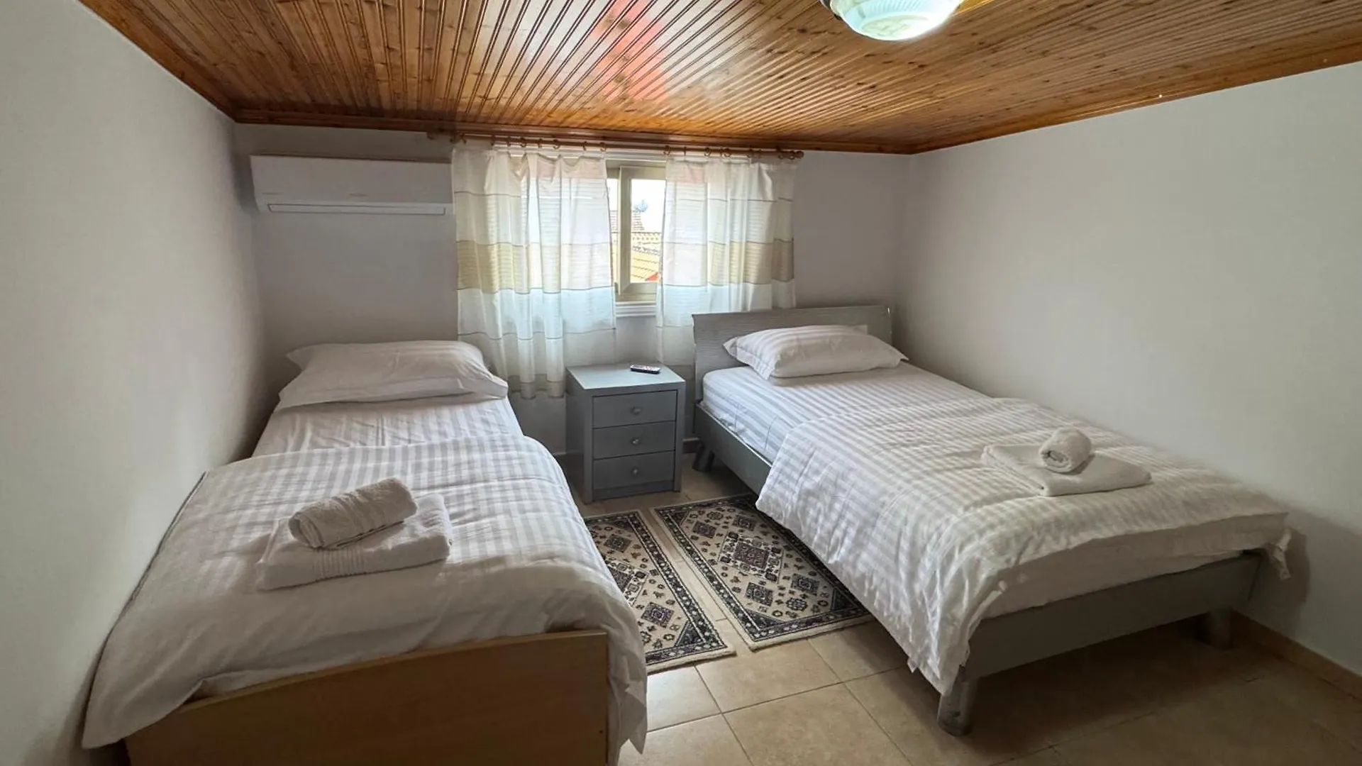 Villa Vila Tirana 98